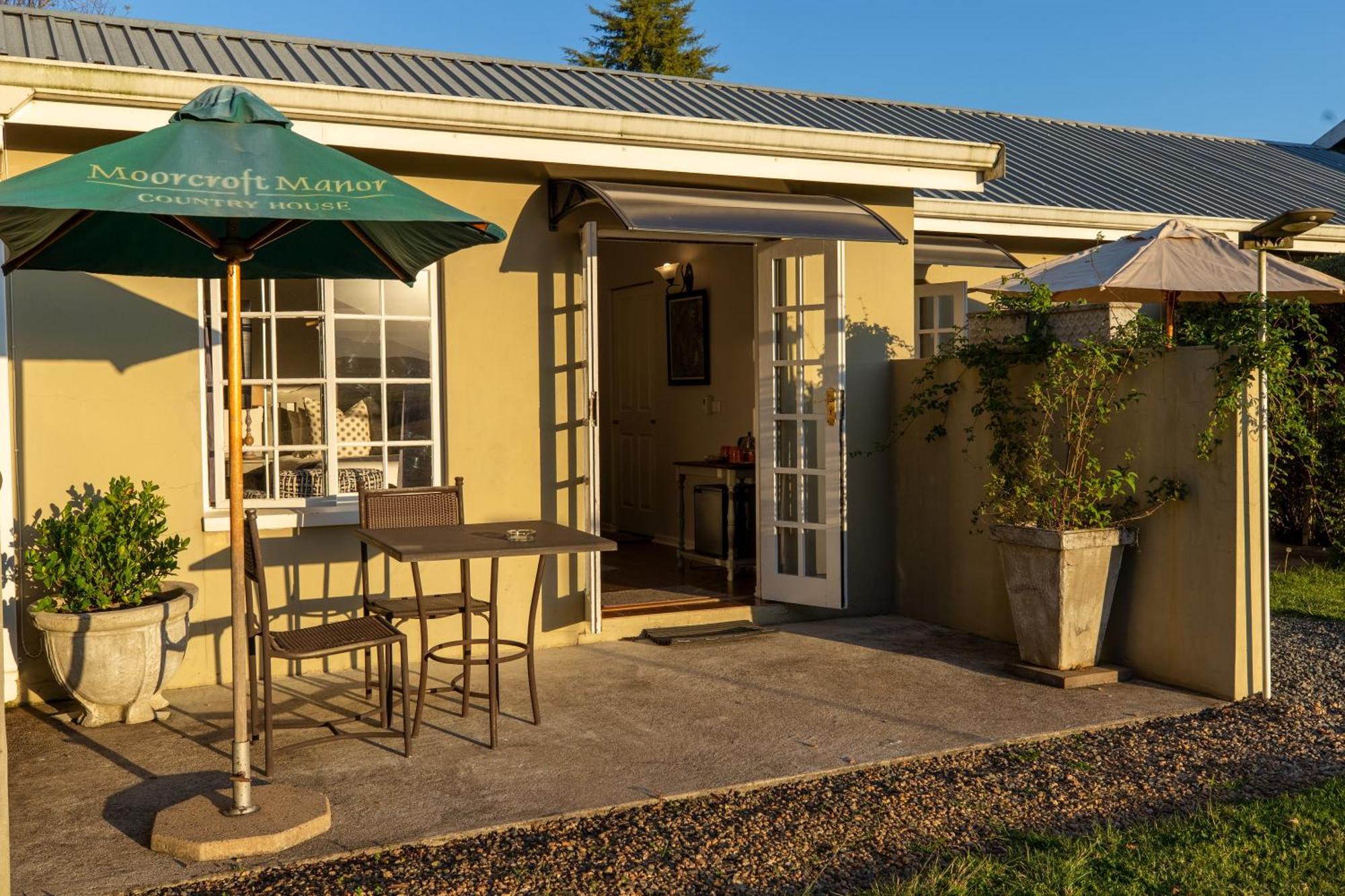 Moorcroft Manor Boutique Country Hotel Хаймвил Екстериор снимка