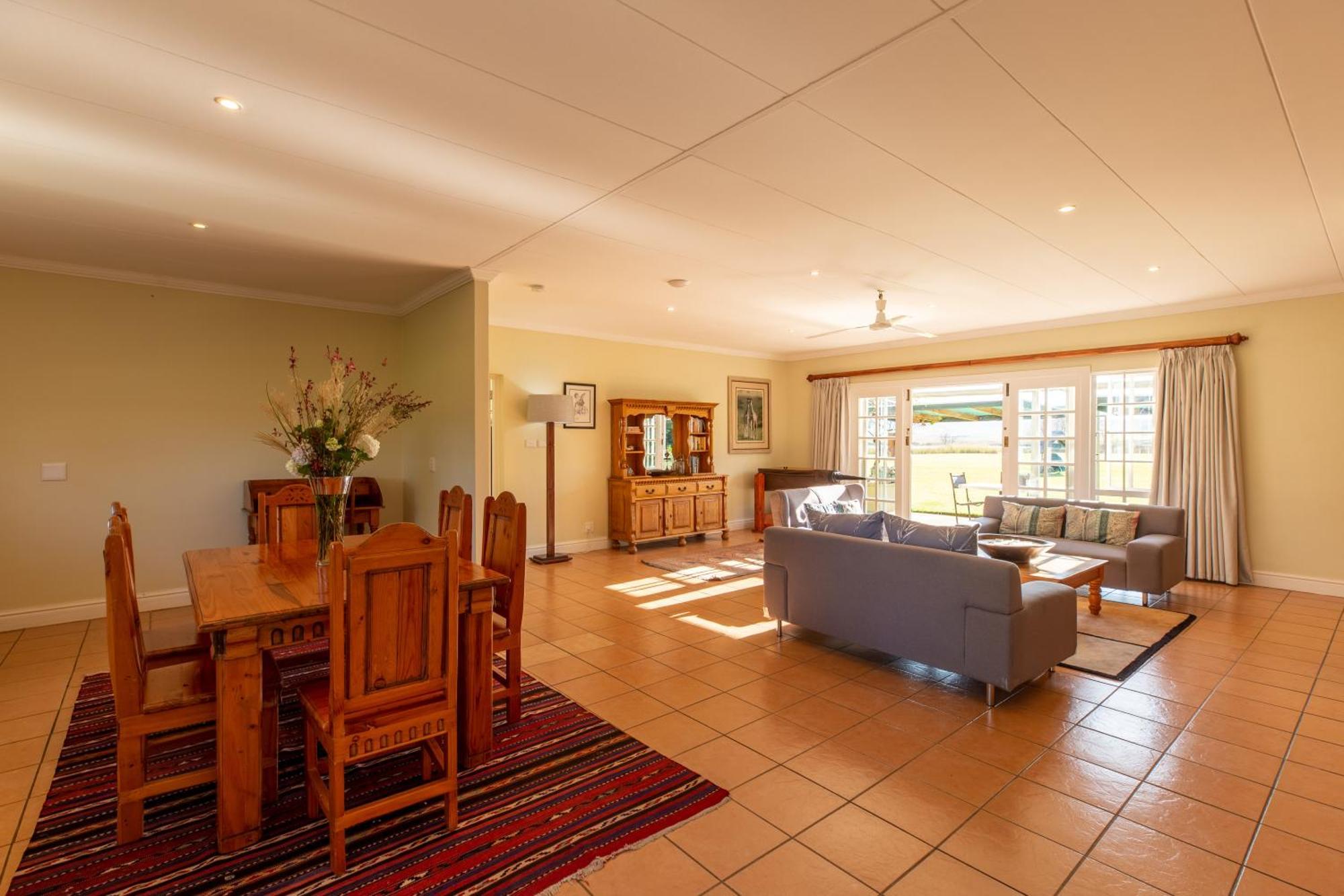 Moorcroft Manor Boutique Country Hotel Хаймвил Екстериор снимка