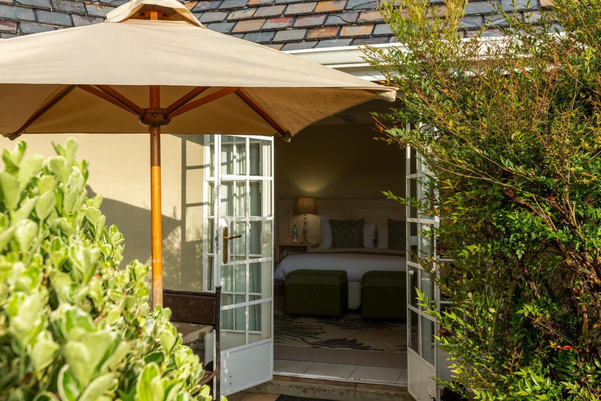 Moorcroft Manor Boutique Country Hotel Хаймвил Екстериор снимка