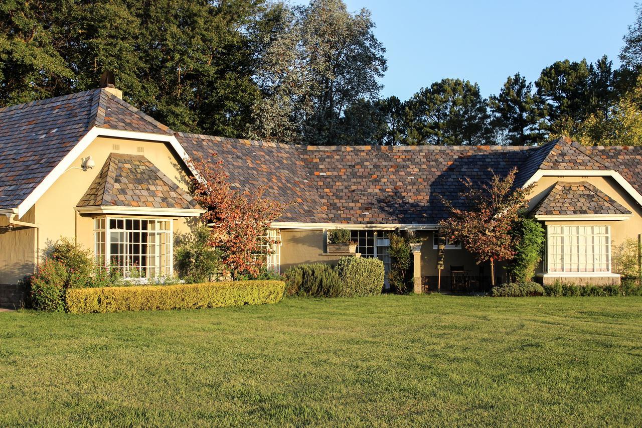 Moorcroft Manor Boutique Country Hotel Хаймвил Екстериор снимка