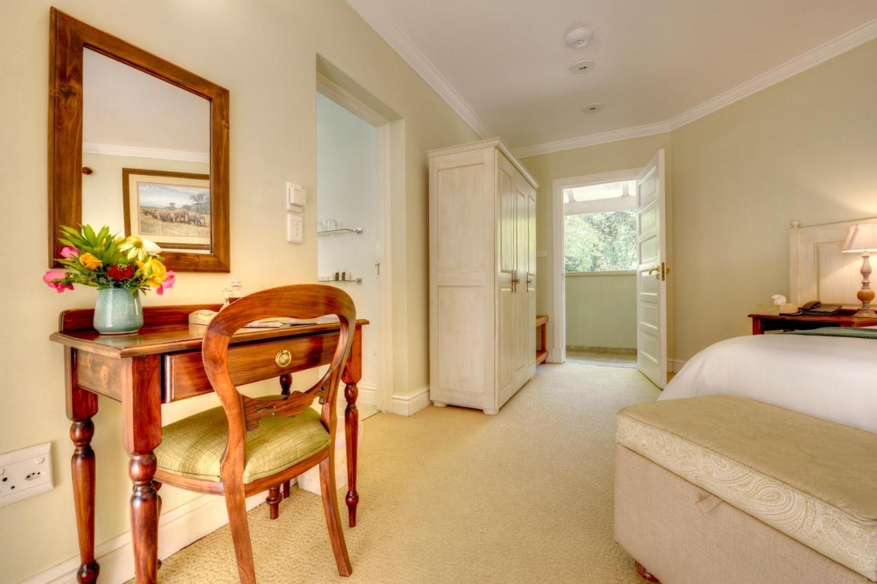 Moorcroft Manor Boutique Country Hotel Хаймвил Екстериор снимка